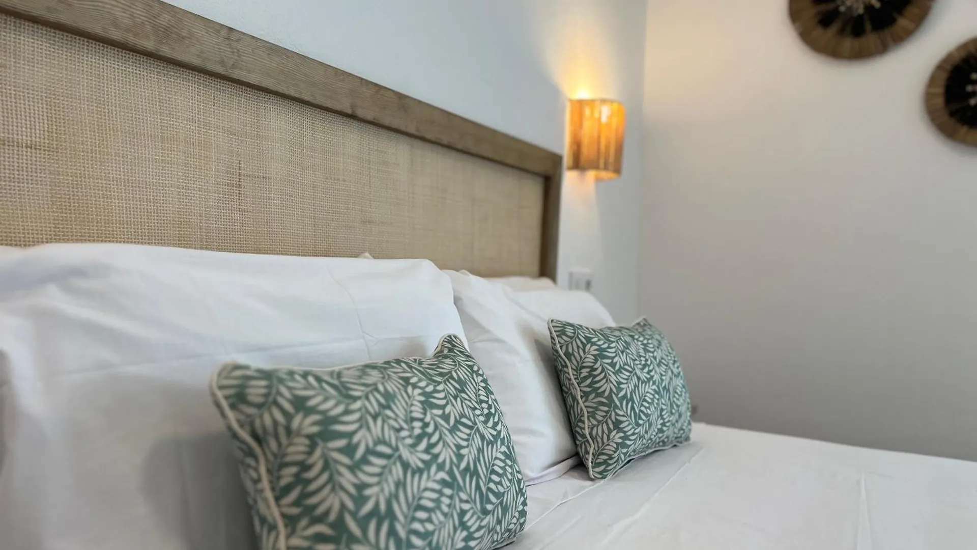 Villa Casita, New!!! Pool & Terrace Sant Marti d'Empuries Feriehus